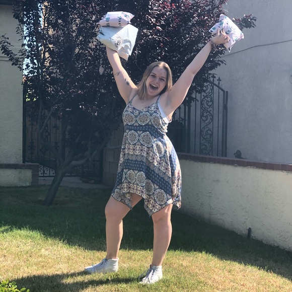 Welcome to My Closet! - Picture 5 of 6